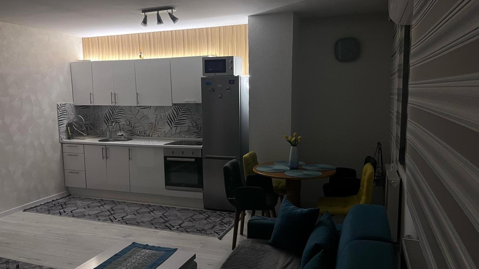 Sunset Delux Apartment Visoko Quarto foto